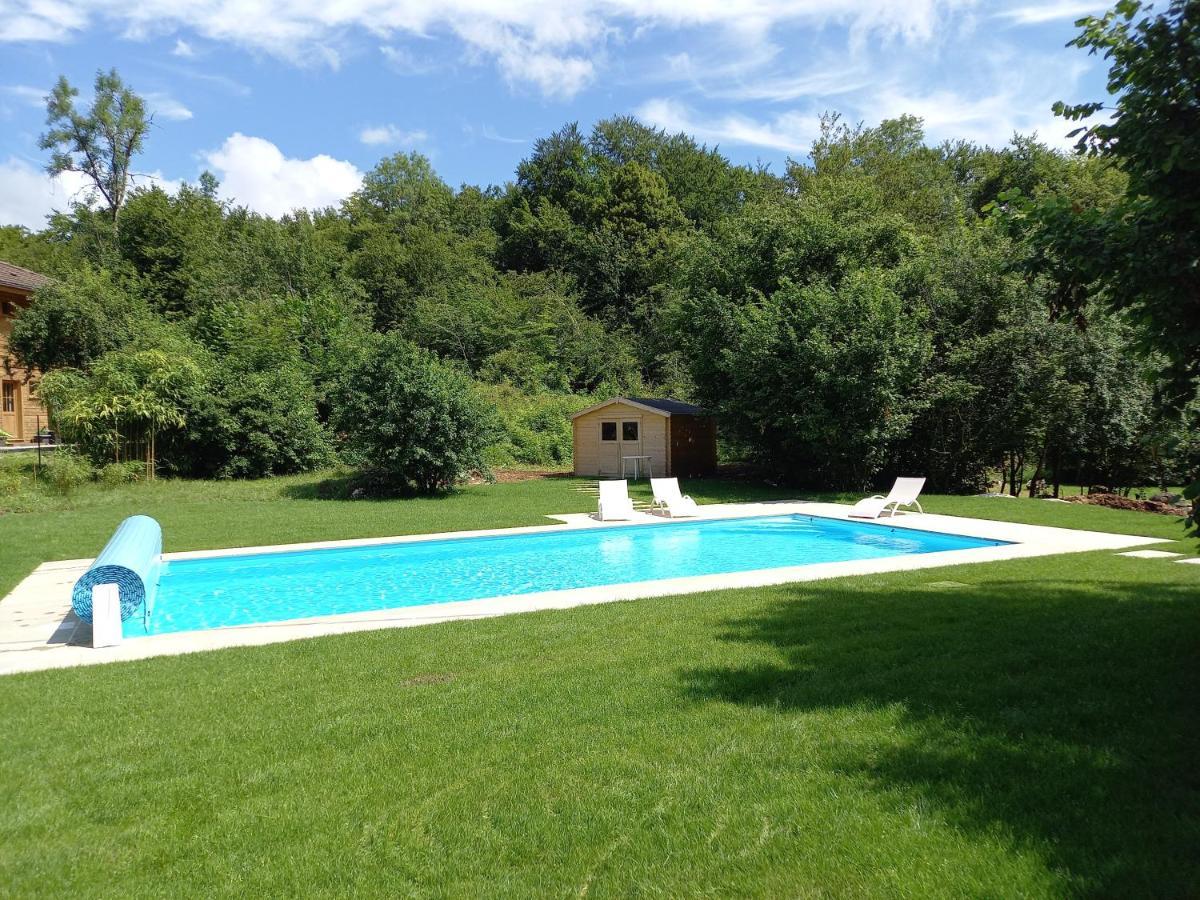 La Clairiere Du Moulin Bed & Breakfast Lepin-le-Lac Exterior photo